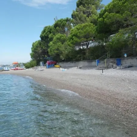 Casa In Riva Al Mare 6 *
